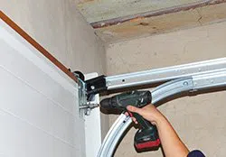 Salt Lake City Metro Garage Door Repair Service Salt Lake City, UT 801-788-4510 Salt Lake City Metro Garage Door Repair Service Salt Lake City, UT 801-788-4510 - installation-side